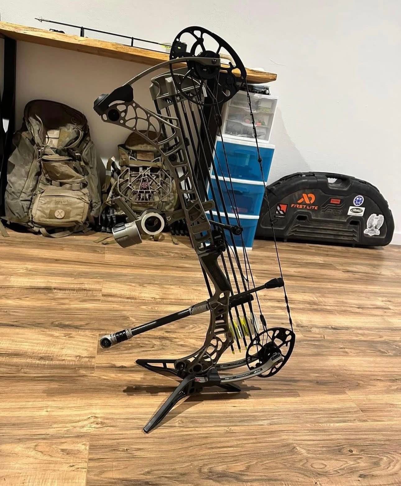 Mathews V3X 29