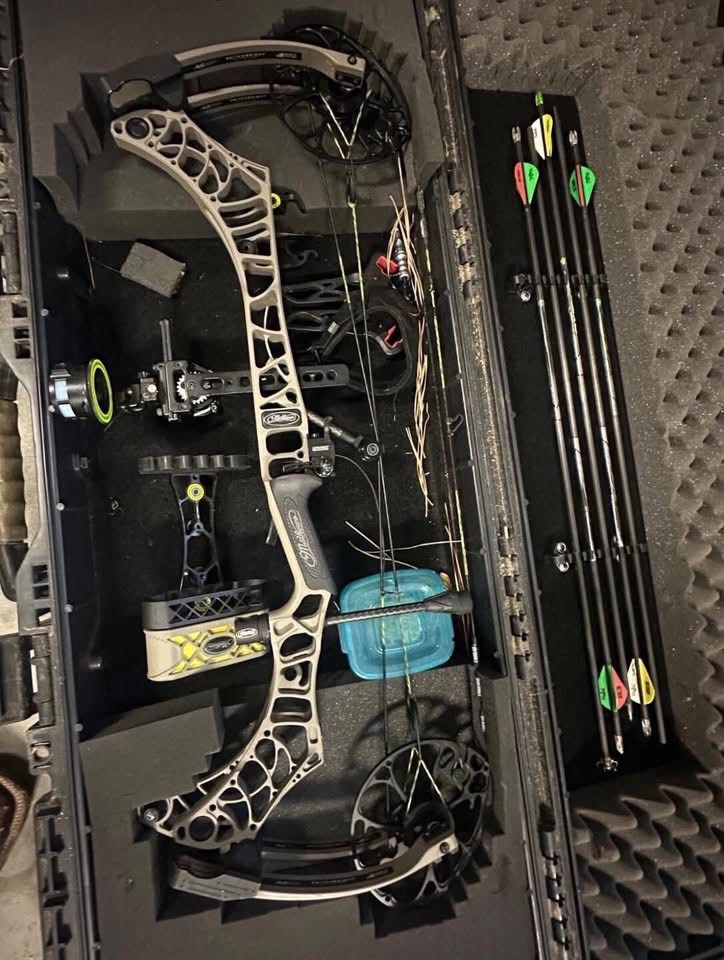 Mathews V3X 33
